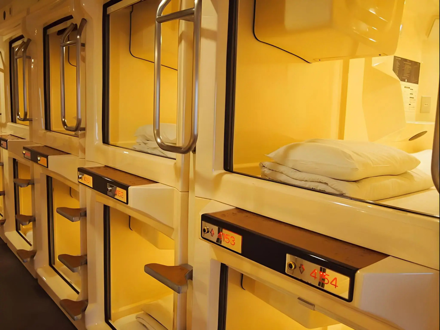 Rex Inn Kawasaki - Caters to Men