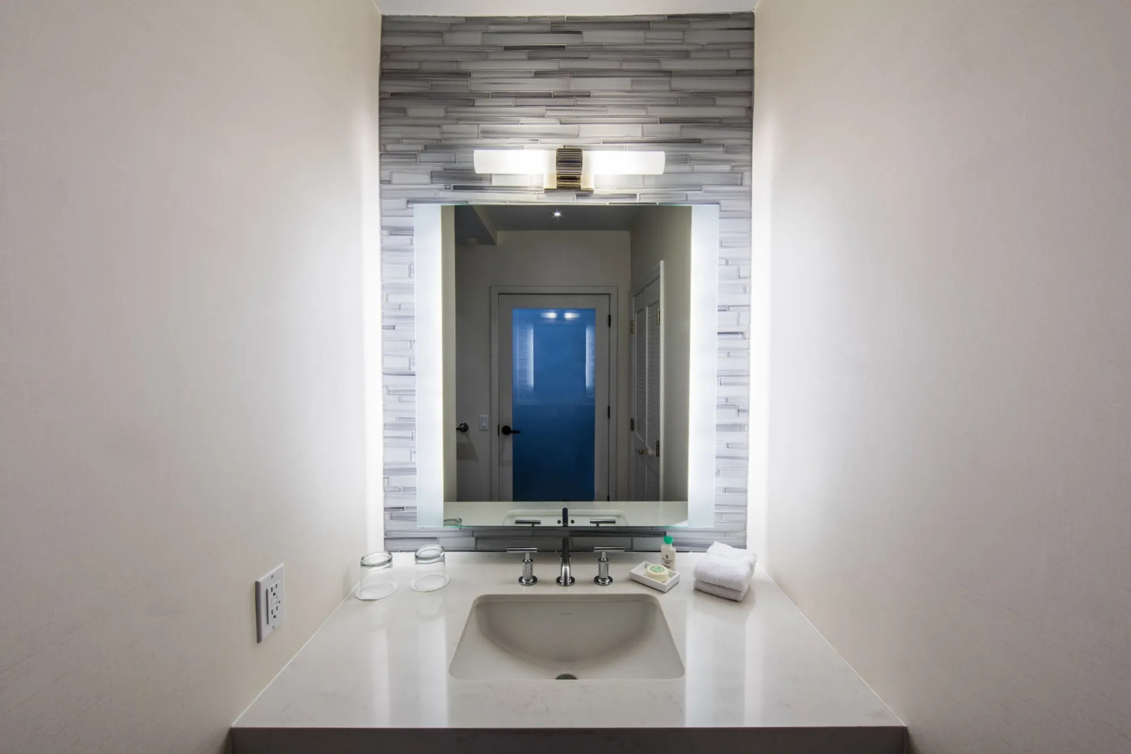 The Mosaic Hotel - Beverly Hills