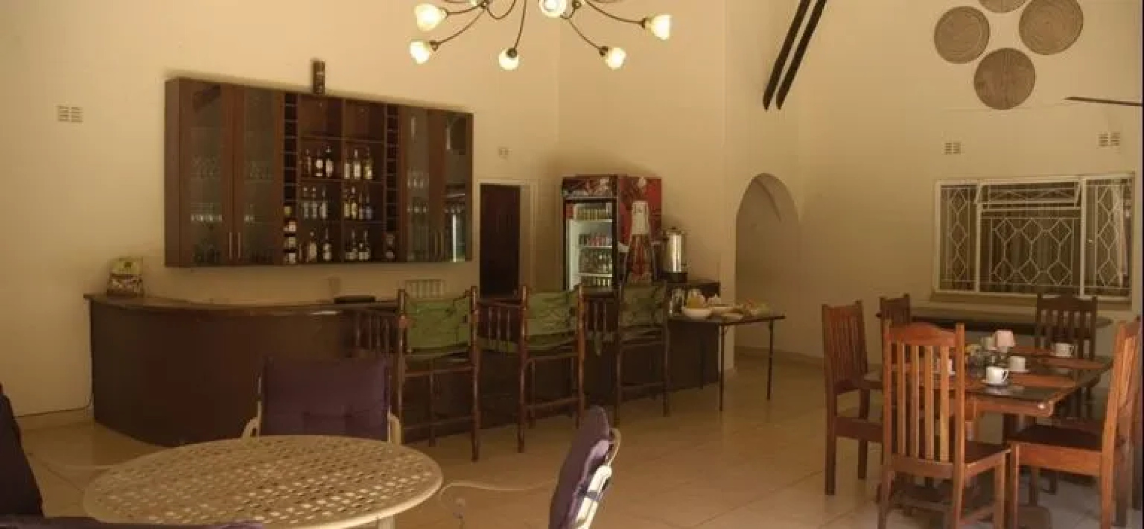 Guest Paradise Lodge