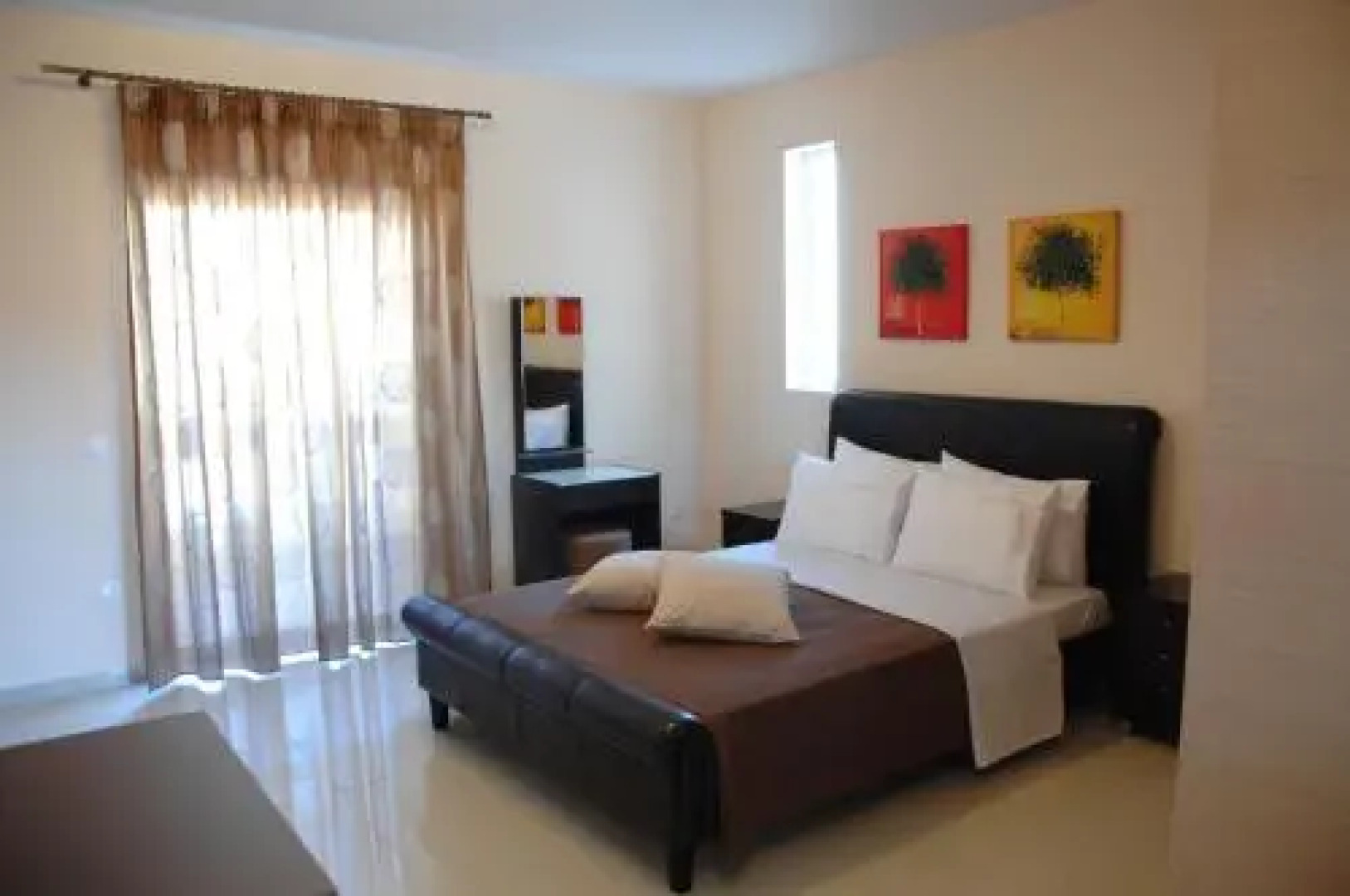 Zeis Edo Luxury Apartments