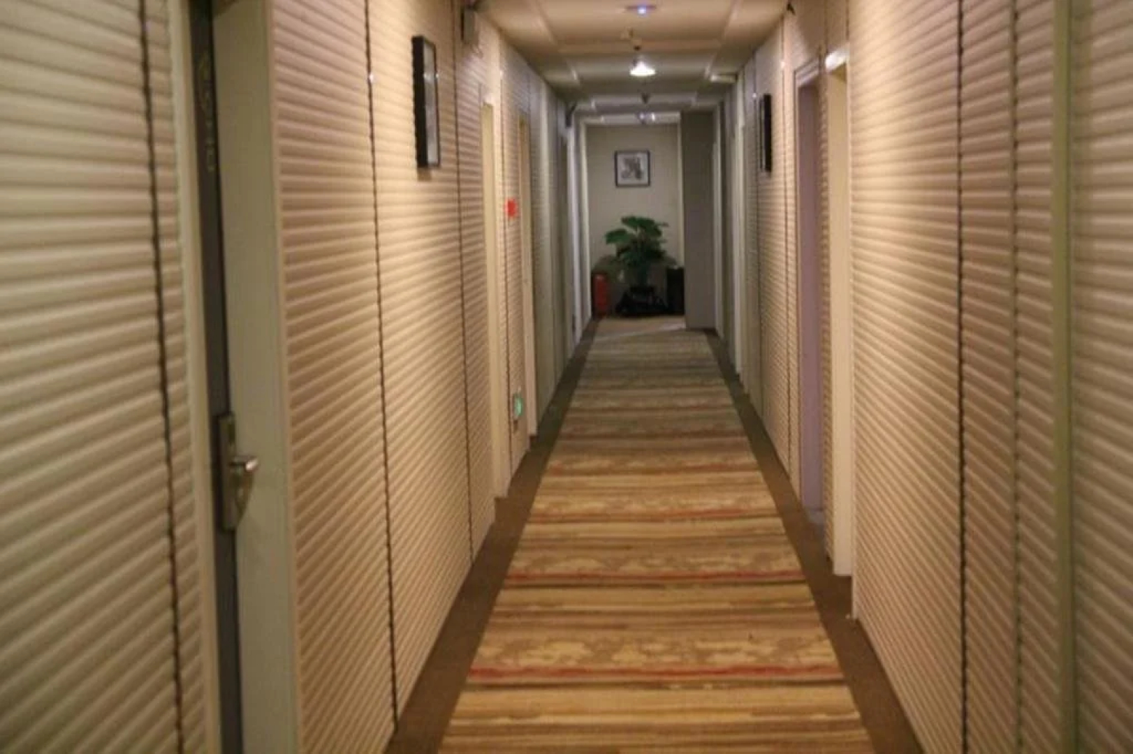 Отель G Chu Hotel Jingzhou Sydney Impression Branch