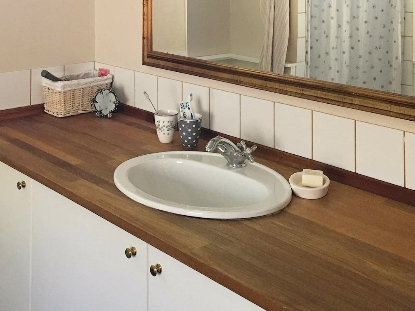 Spacious Holiday Home in Hovedstaden near Sea