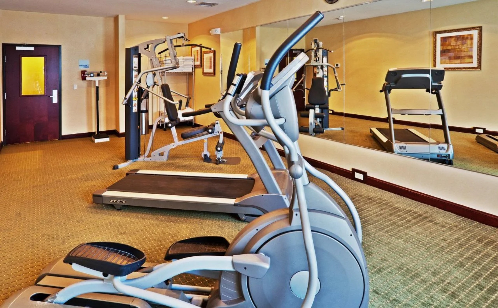 Holiday Inn Express & Suites Ponca City by IHG