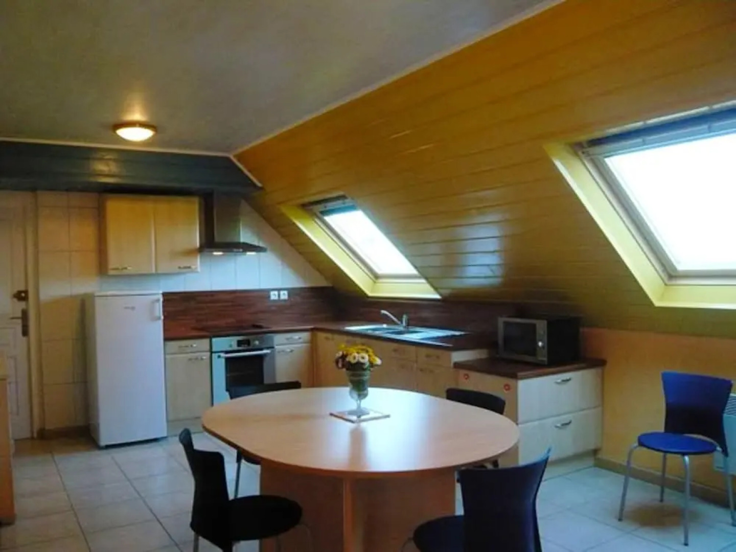 Apartment With 2 Bedrooms in Saint-pol-de-léon, With Wonderful sea View, Enclosed Garden and Wifi