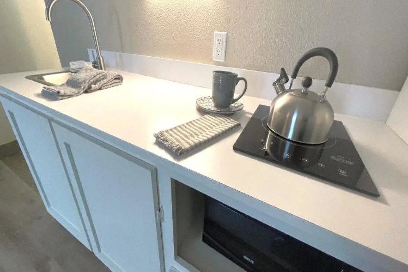 FairBridge Extended Stay – a Kitchenette Hotel