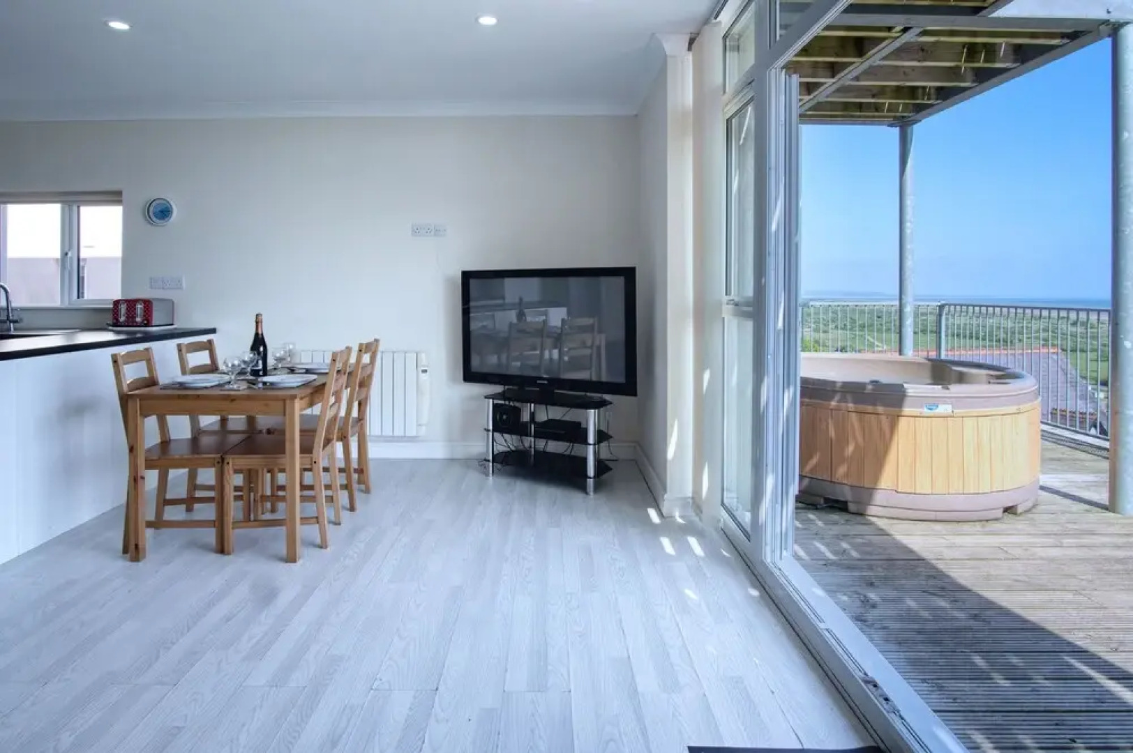 Seafarer - 2 Bedroom Apartment - Pendine