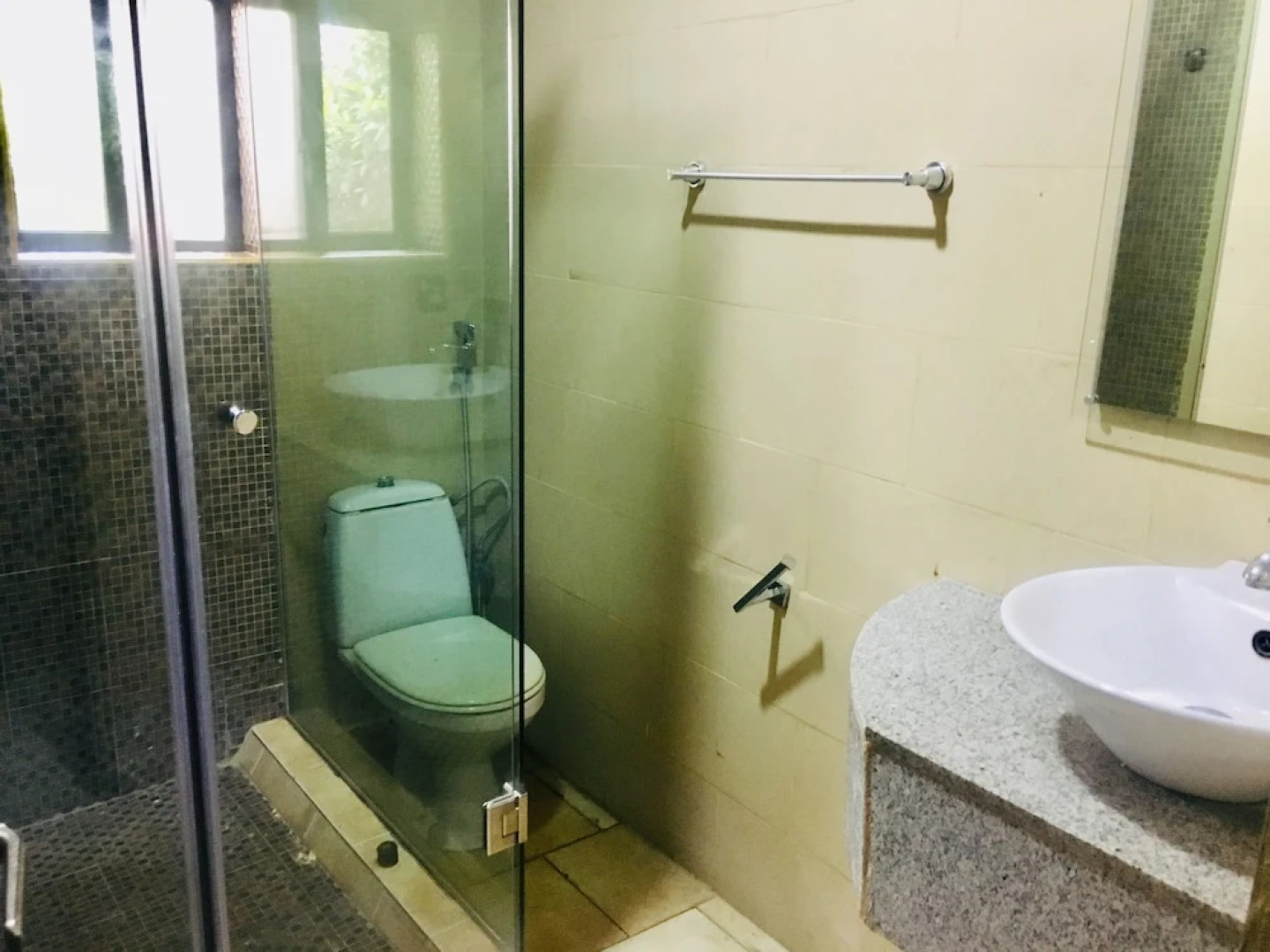 Home Gate Resort Limited