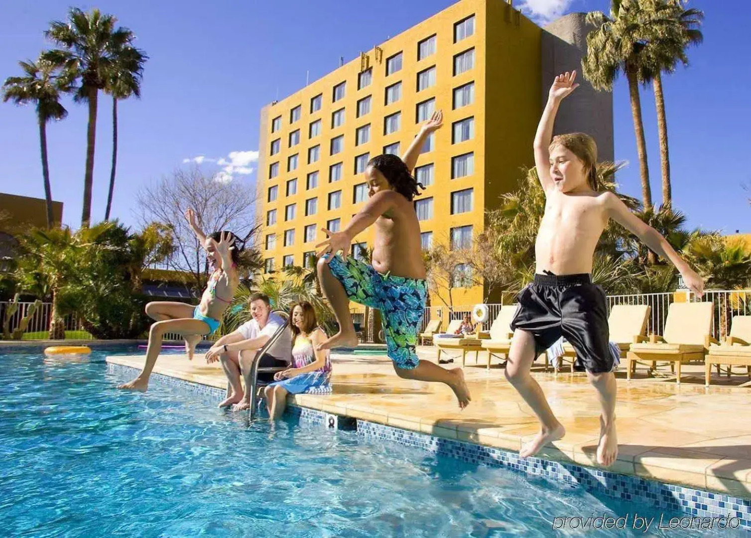 DoubleTree by Hilton Tucson - Reid Park