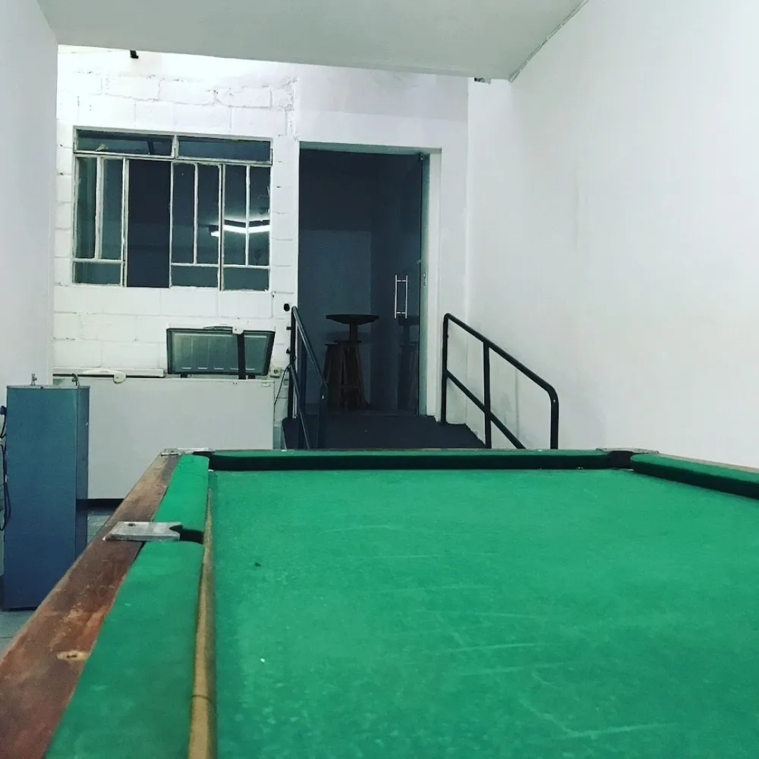 Wally's House Hostel