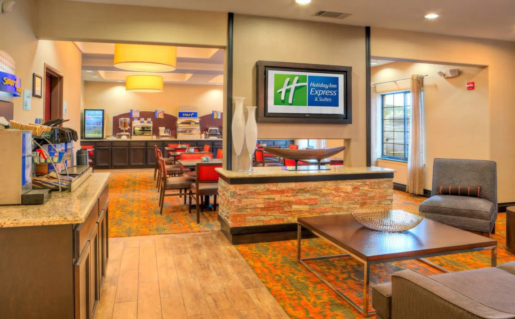 Holiday Inn Express & Suites Granbury by IHG