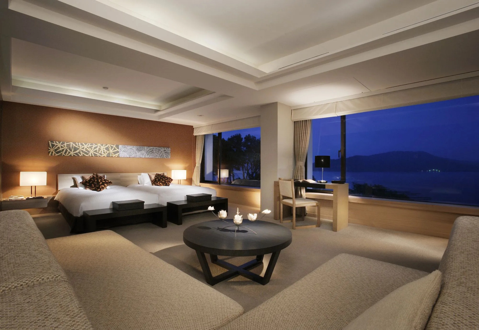 Toba Hotel International