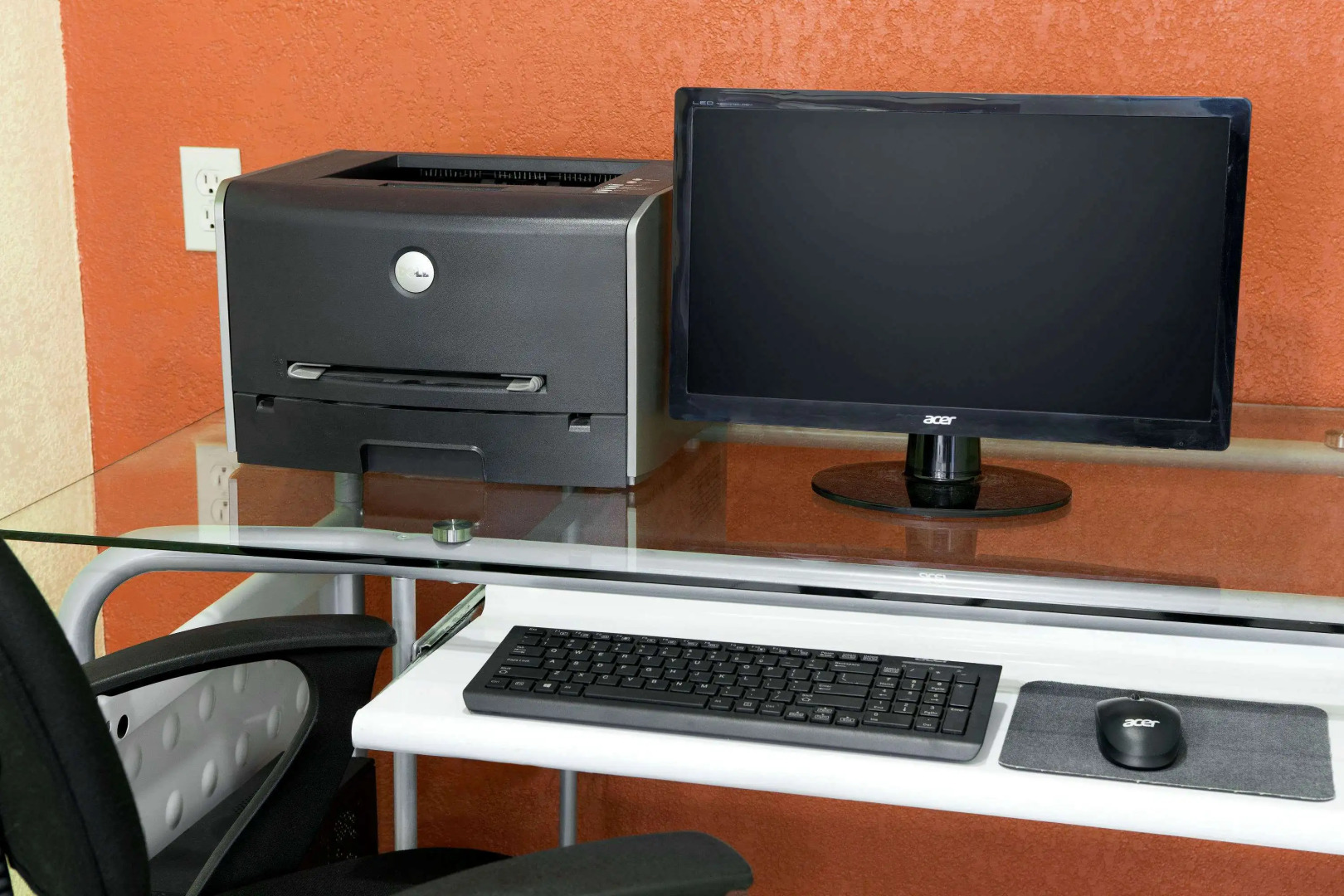 Super 8 By Wyndham Woodward