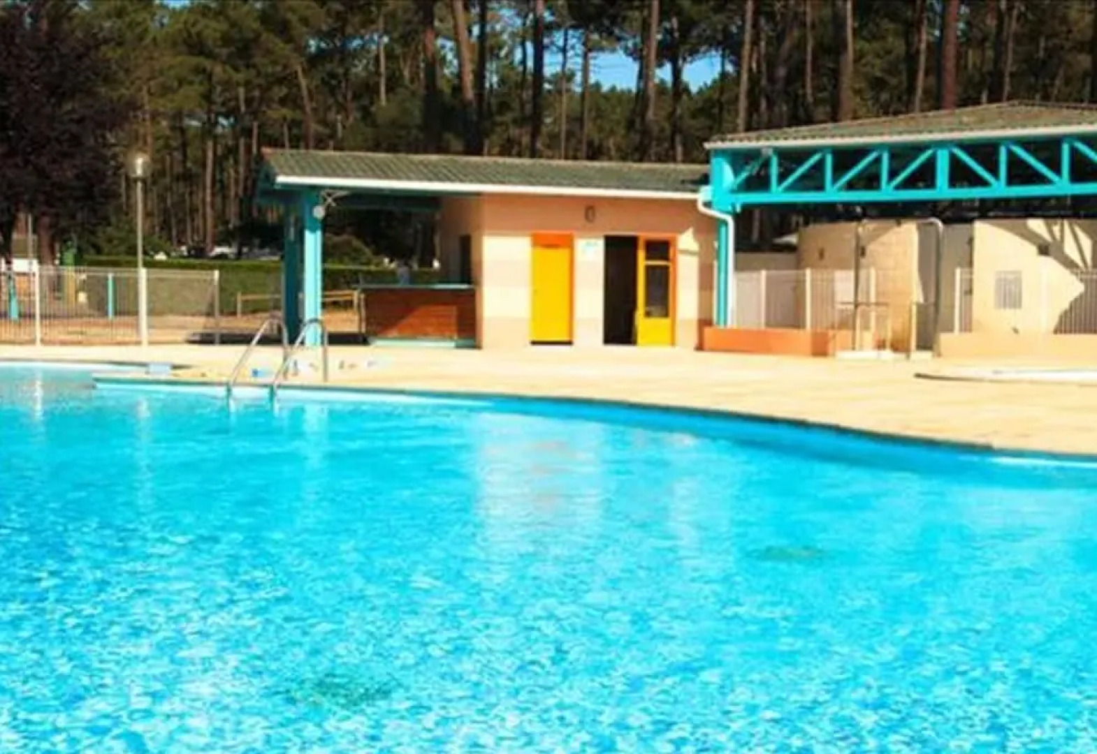 Property with 3 Bedrooms in Saint-Julien-En-Born, with Pool Access And Furnished Garden - 4 Km From the Beach