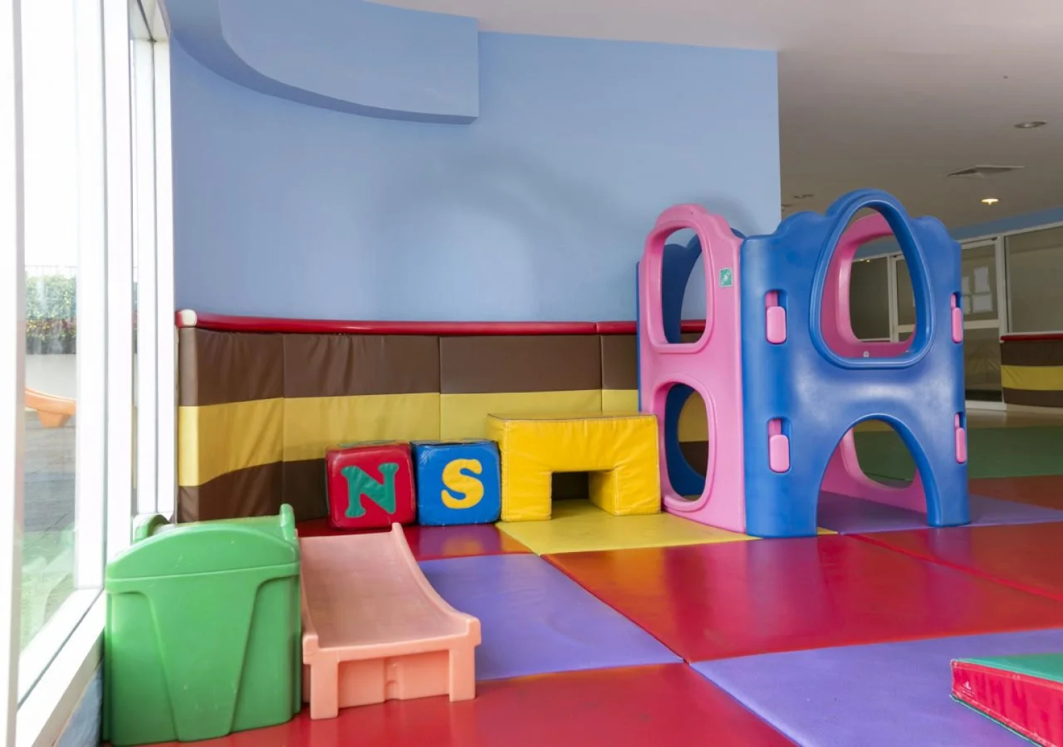 S.M. Grande Residence