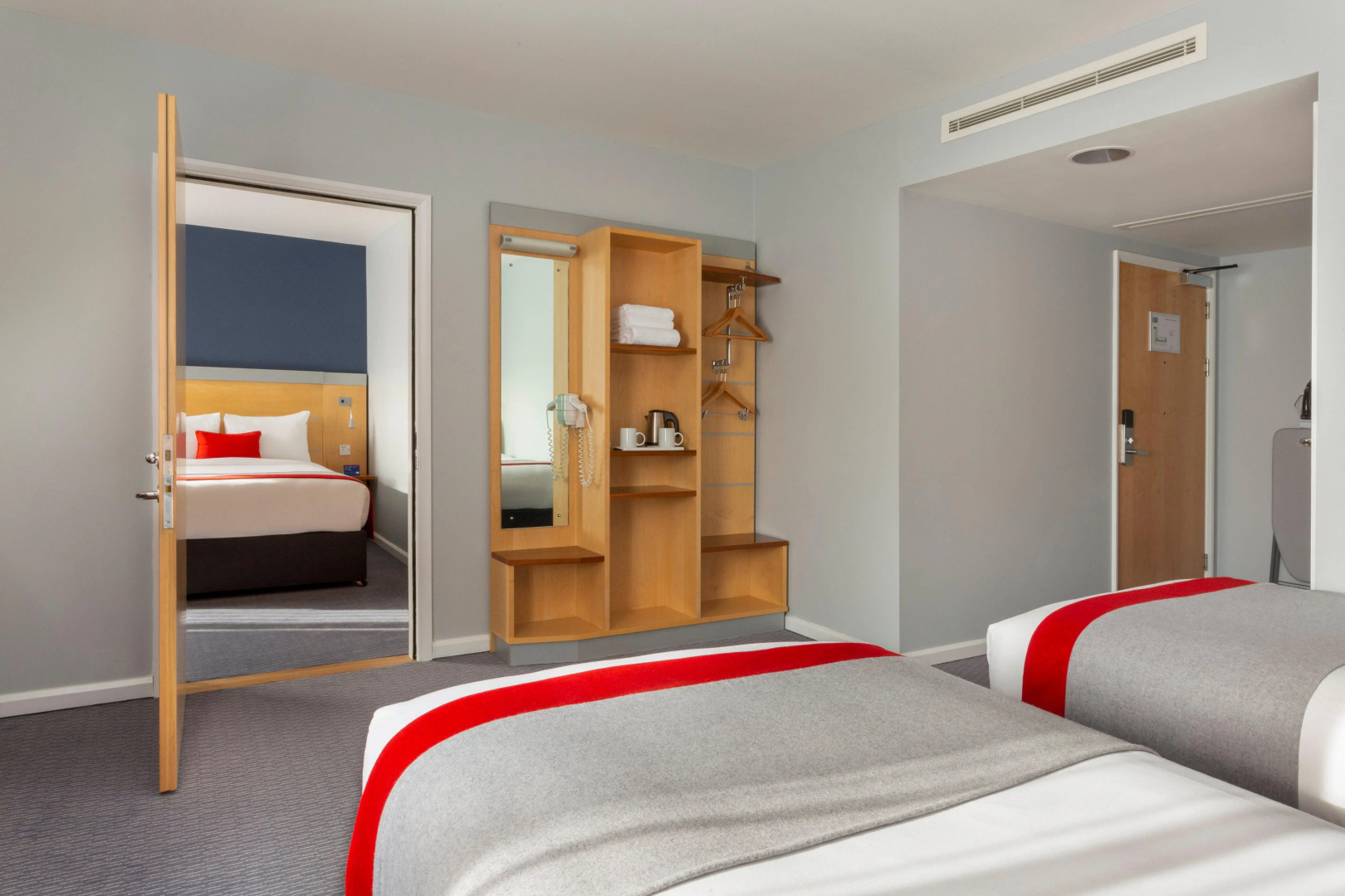 Holiday Inn Express Birmingham Redditch by IHG