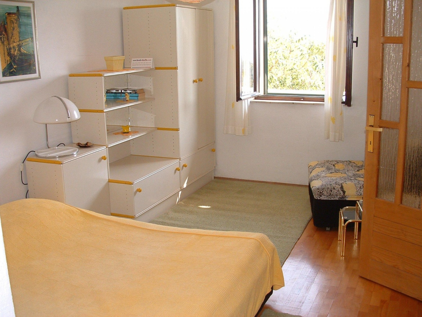 Apartment Sim - 130 m from sea: A1 Zuti Bol, Island Brac