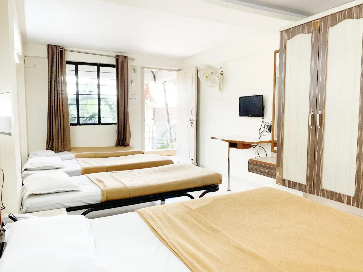 Hotel Royale Heritage