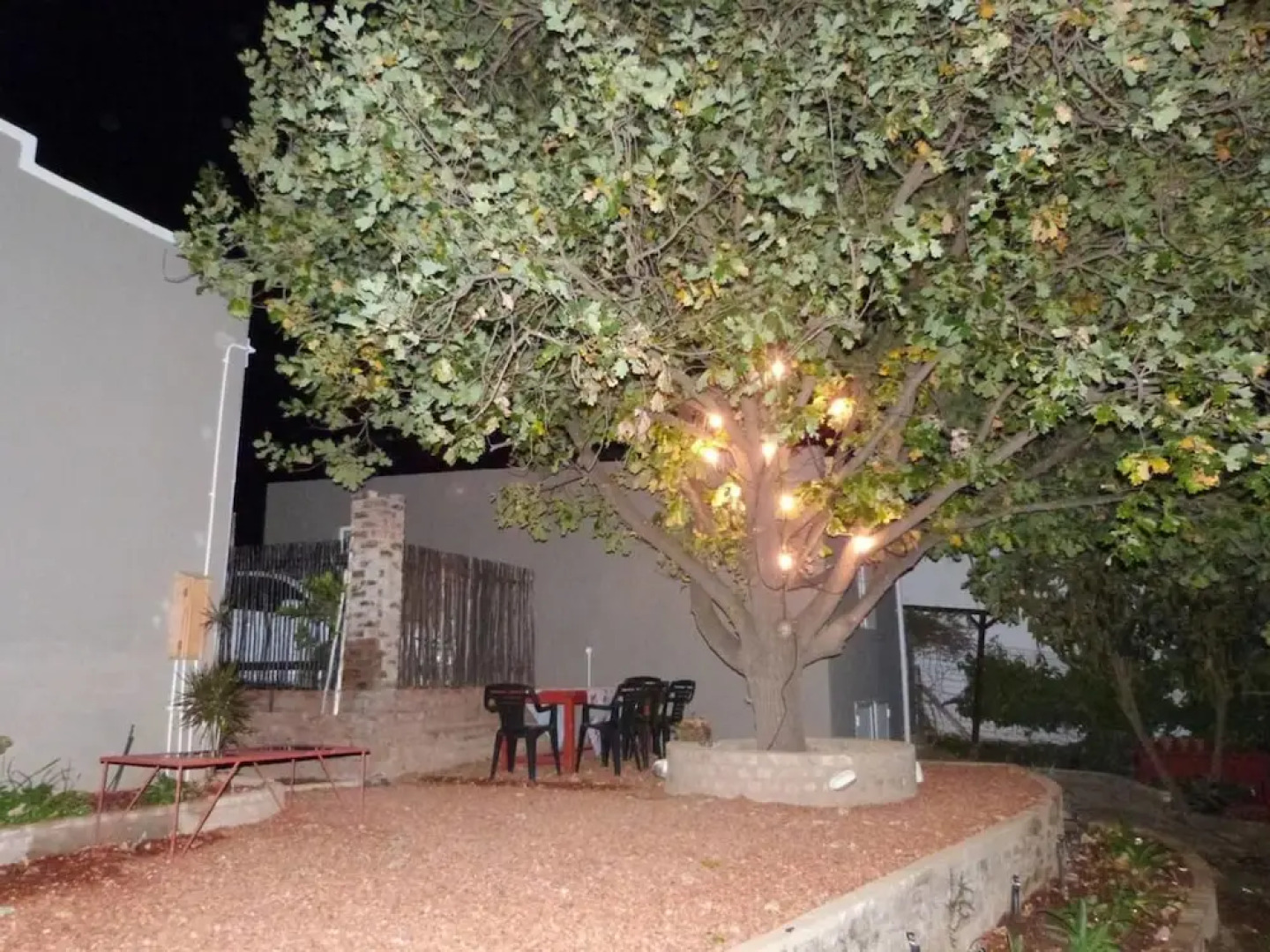 Cosy 6 Person Cottage With Mountain View