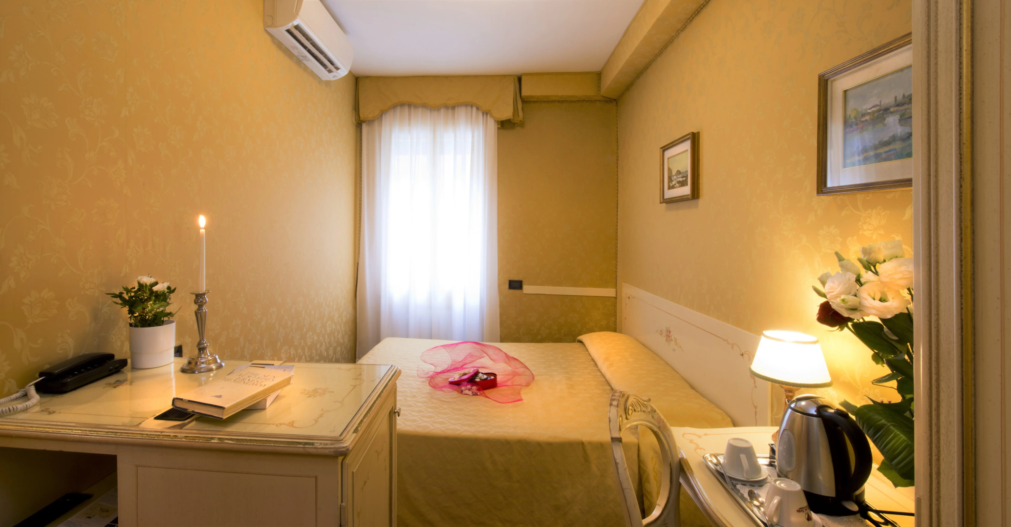 Hotel Mignon