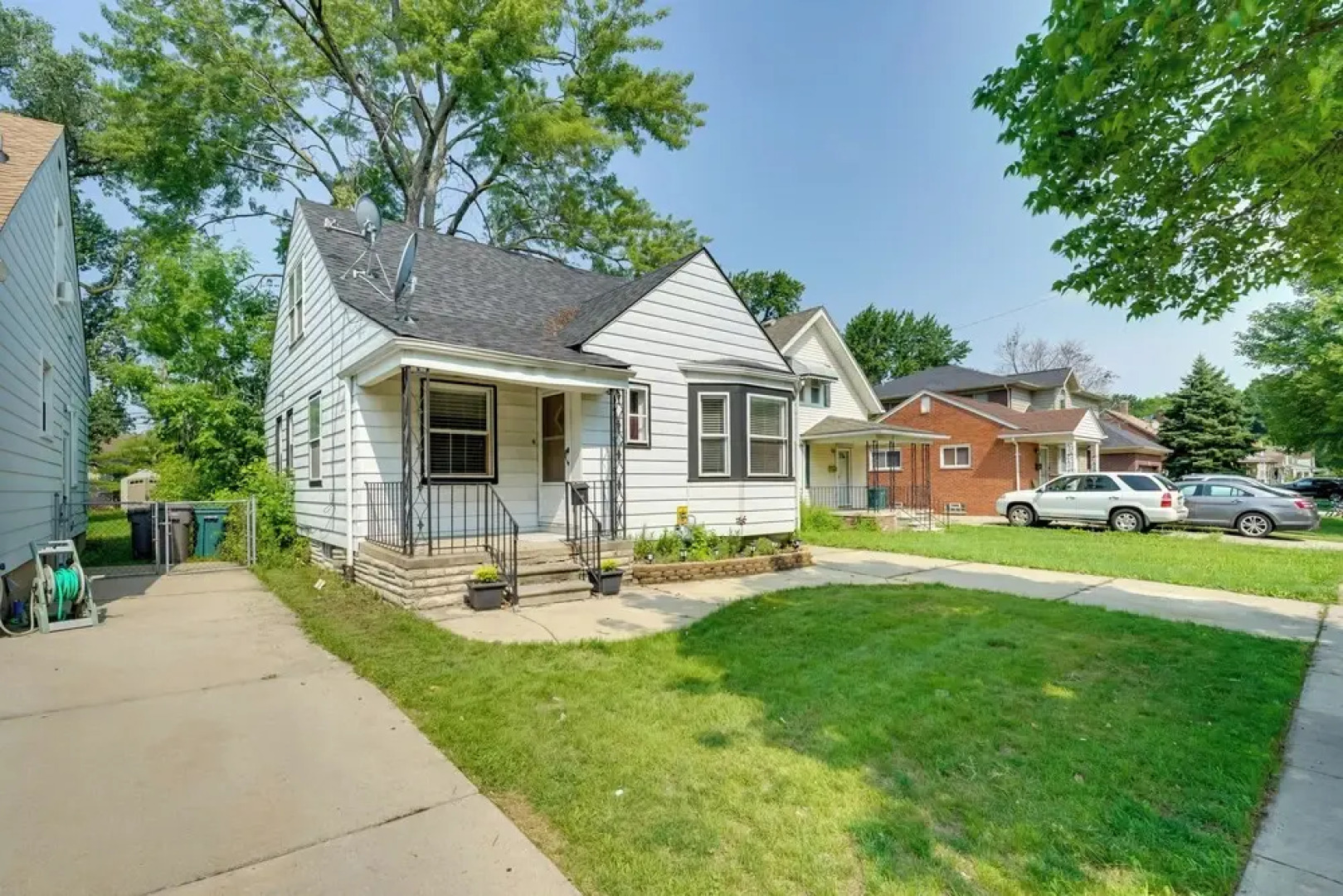 Pet-friendly Dearborn Home < 2 Mi to Downtown!