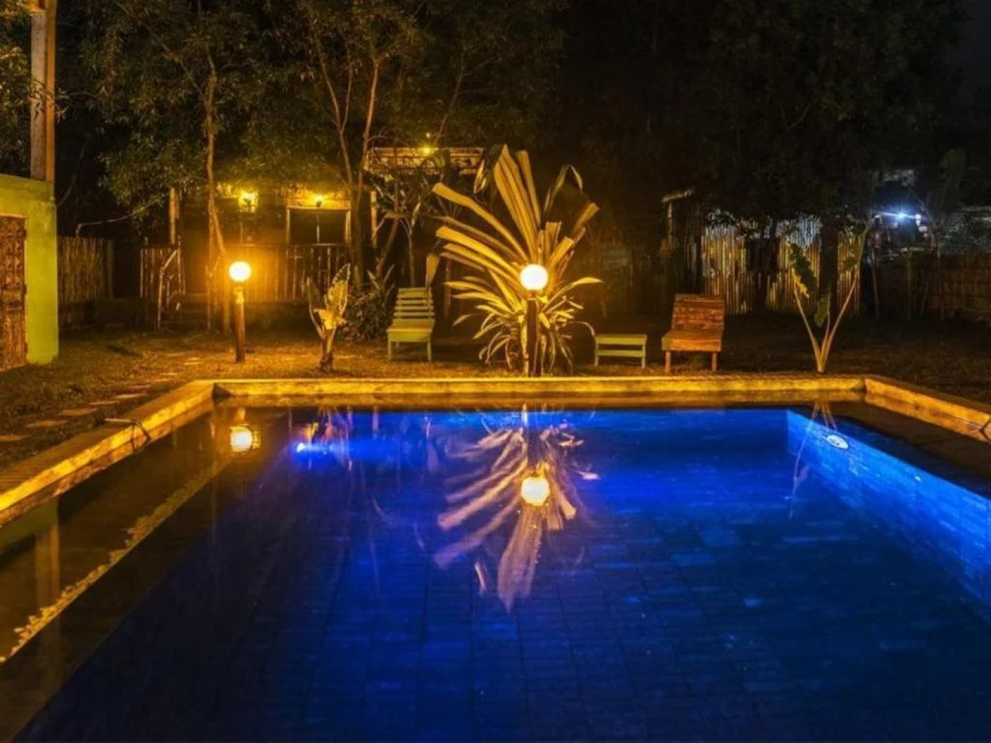 Cubby House Private Eco Resort