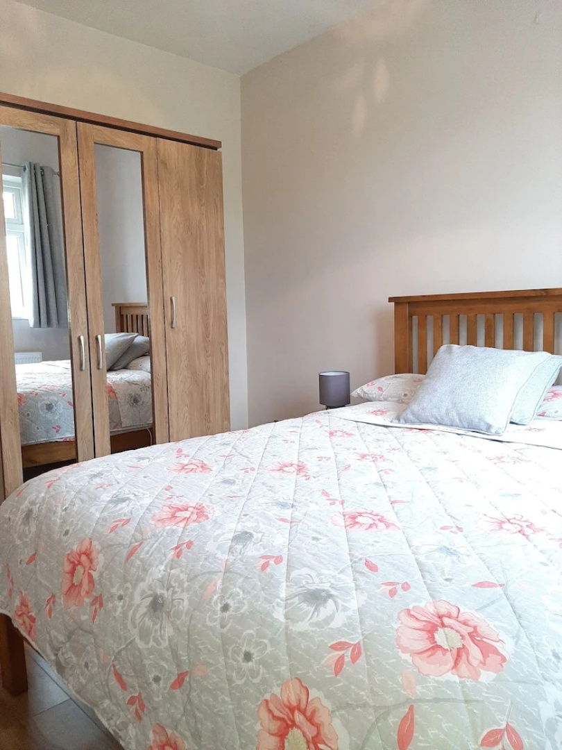 Beautiful Country Cottage Sleeps 3