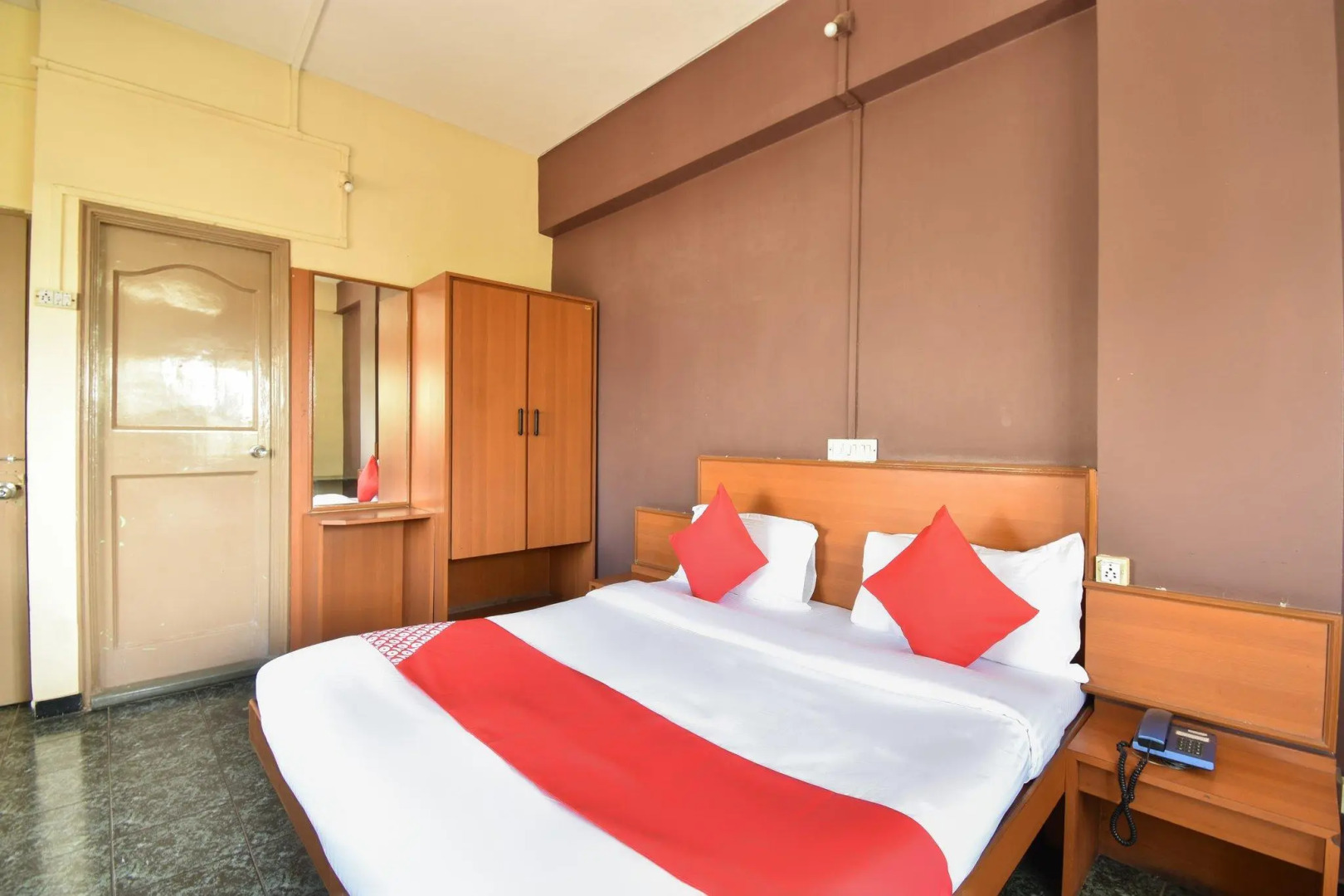 OYO 63264 Hotel Shamiana