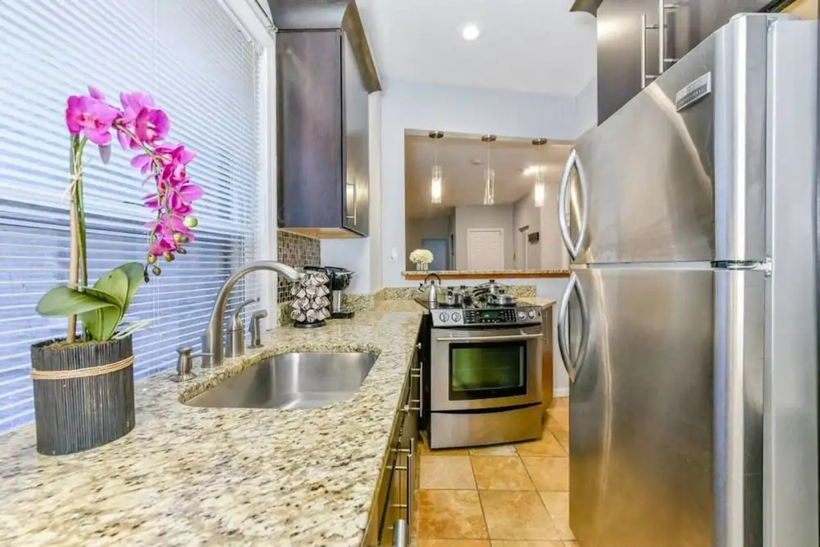 Spacious 2br/1ba Beacon Hill Apt Near MGH