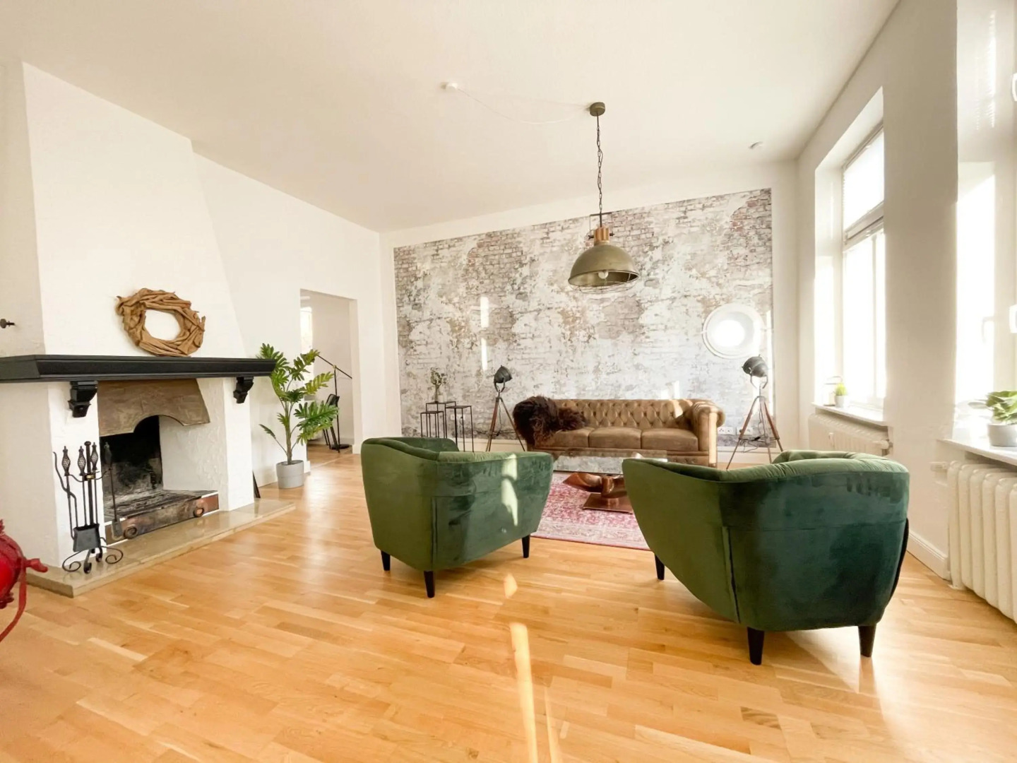 Altbauwohnung mit Schleiblick - Erster Stock