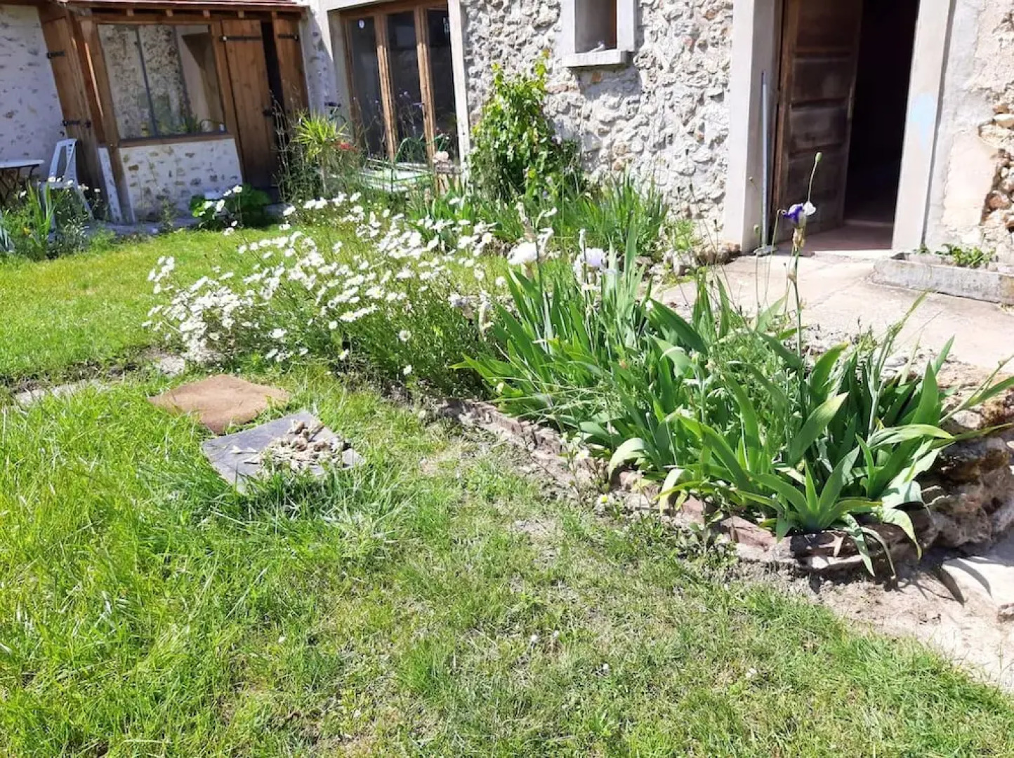 House With one Bedroom in Serris, With Enclosed Garden and Wifi