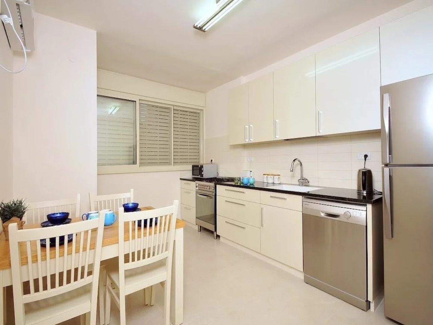 Housea - Sea View apartment