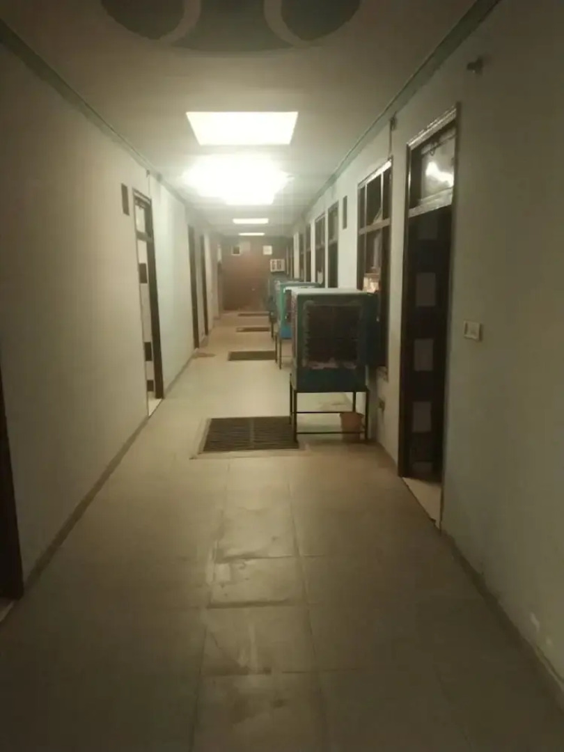 Goroomgo Gaurav Regency Hisar