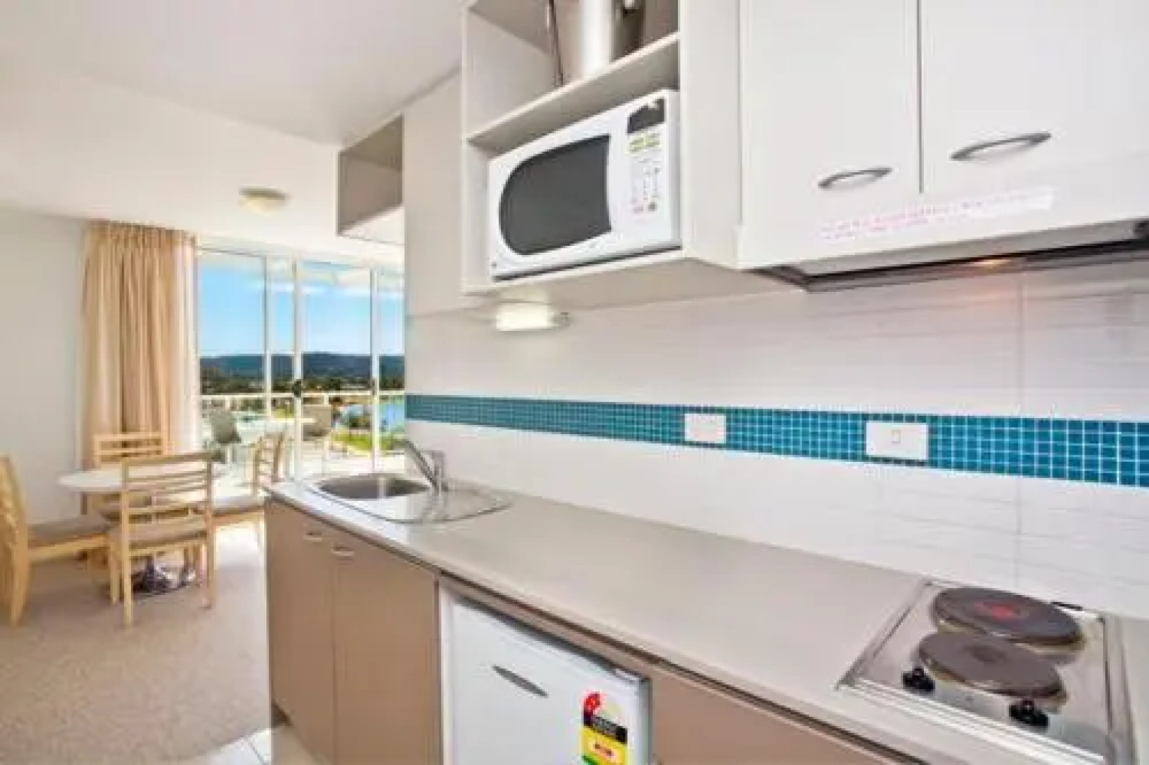 Hinterland Luxury Apartment Ettalong Beach Resort