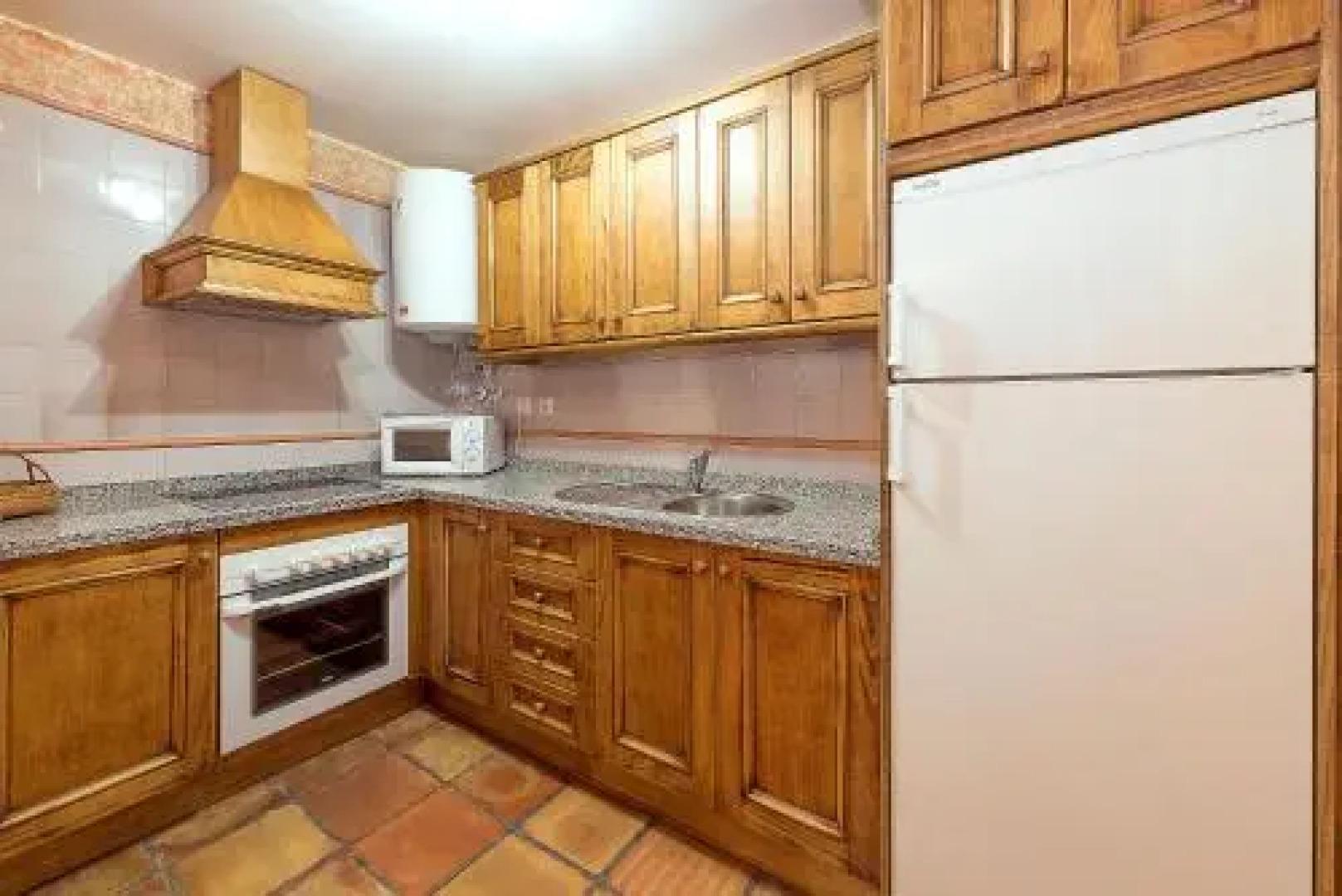 Caserio Del Colmenar