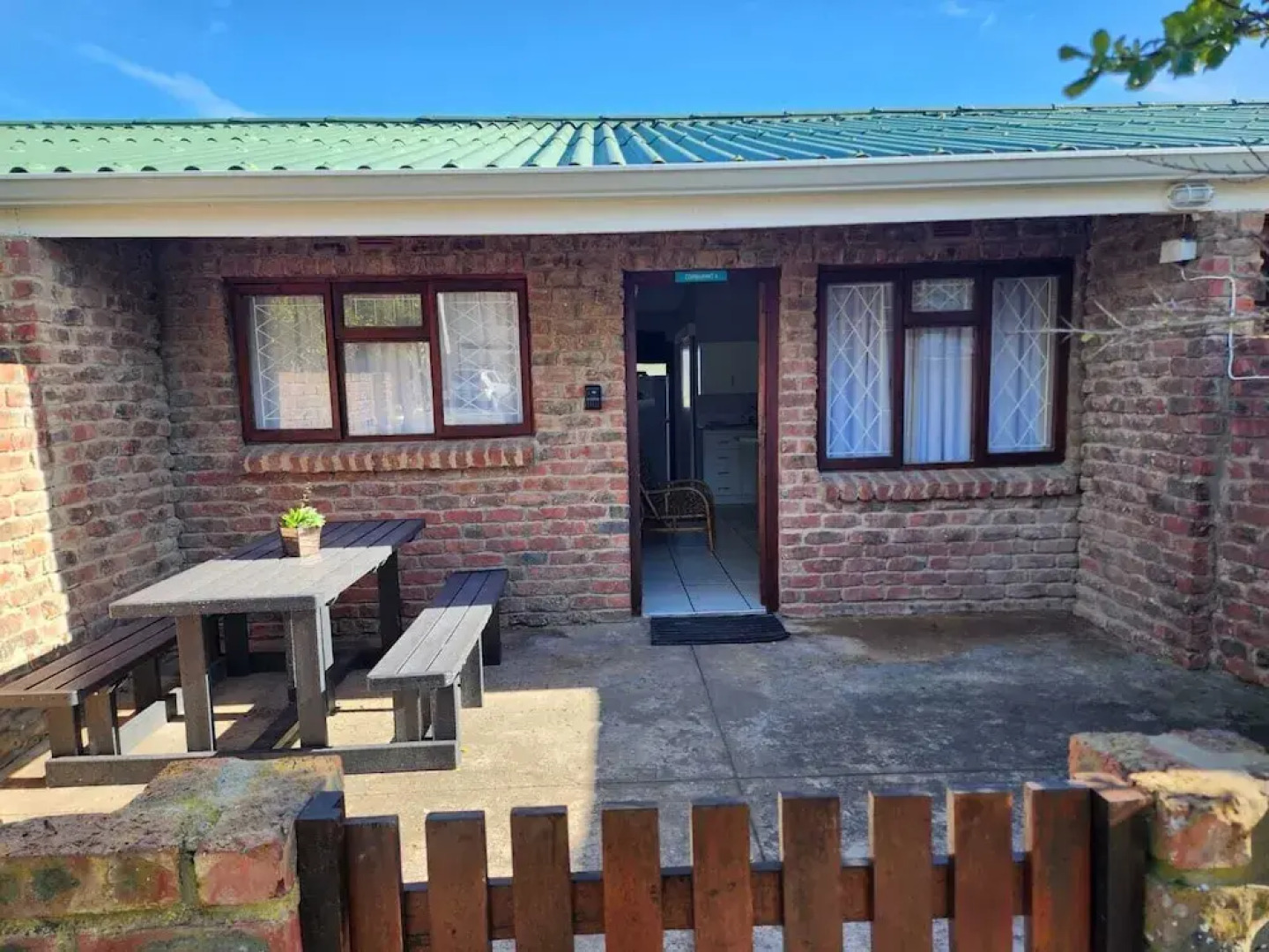 Muir Holiday Apartments