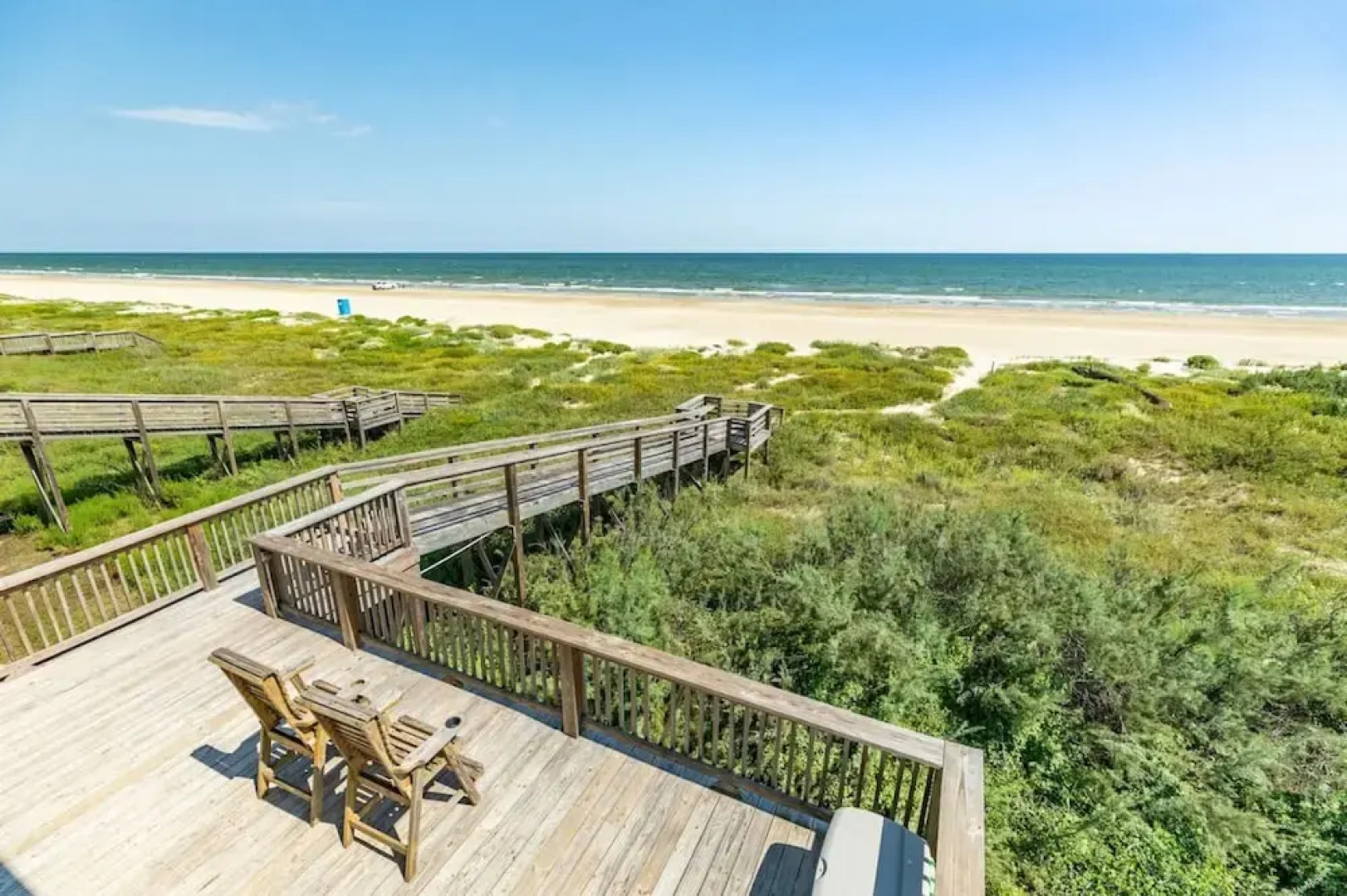 Superb Home With Private Walkover to Beach