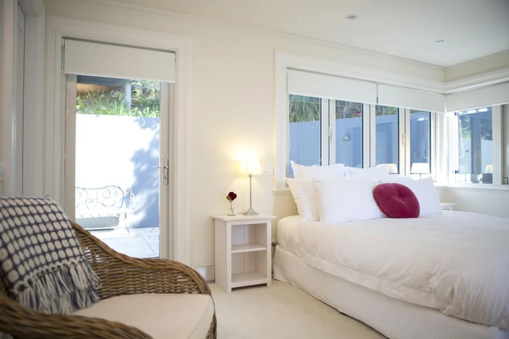 970 Lonely Bay Lodge