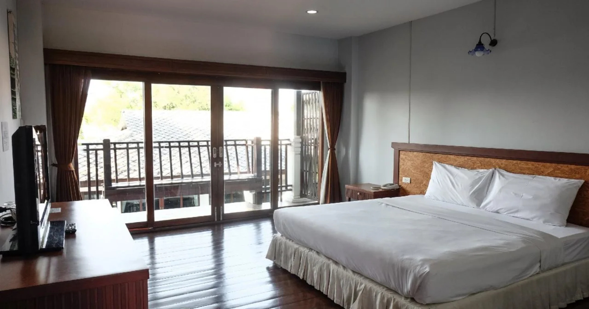 Vijitnakorn Nonpak Hotel