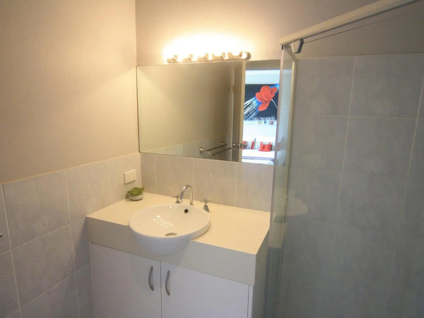 Pacific Blue Apartment 139, 265 Sandy Point Road