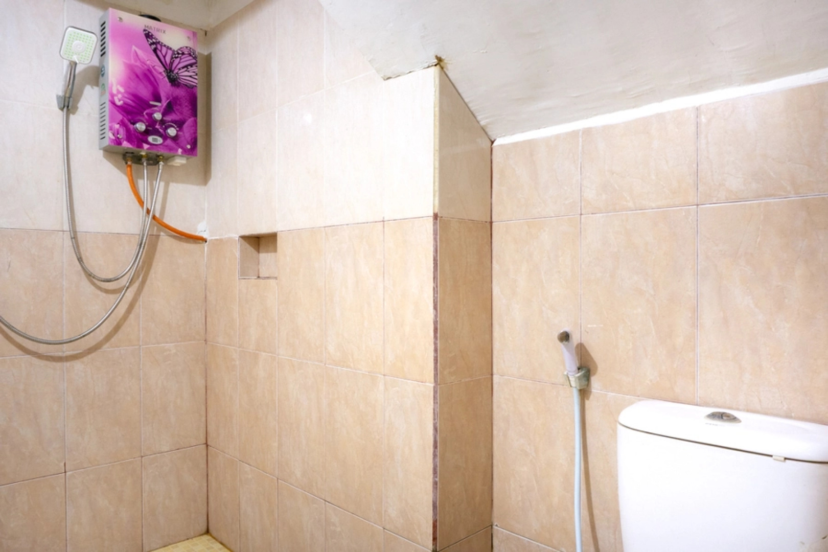 RedDoorz @ Hotel Surabaya Sumenep