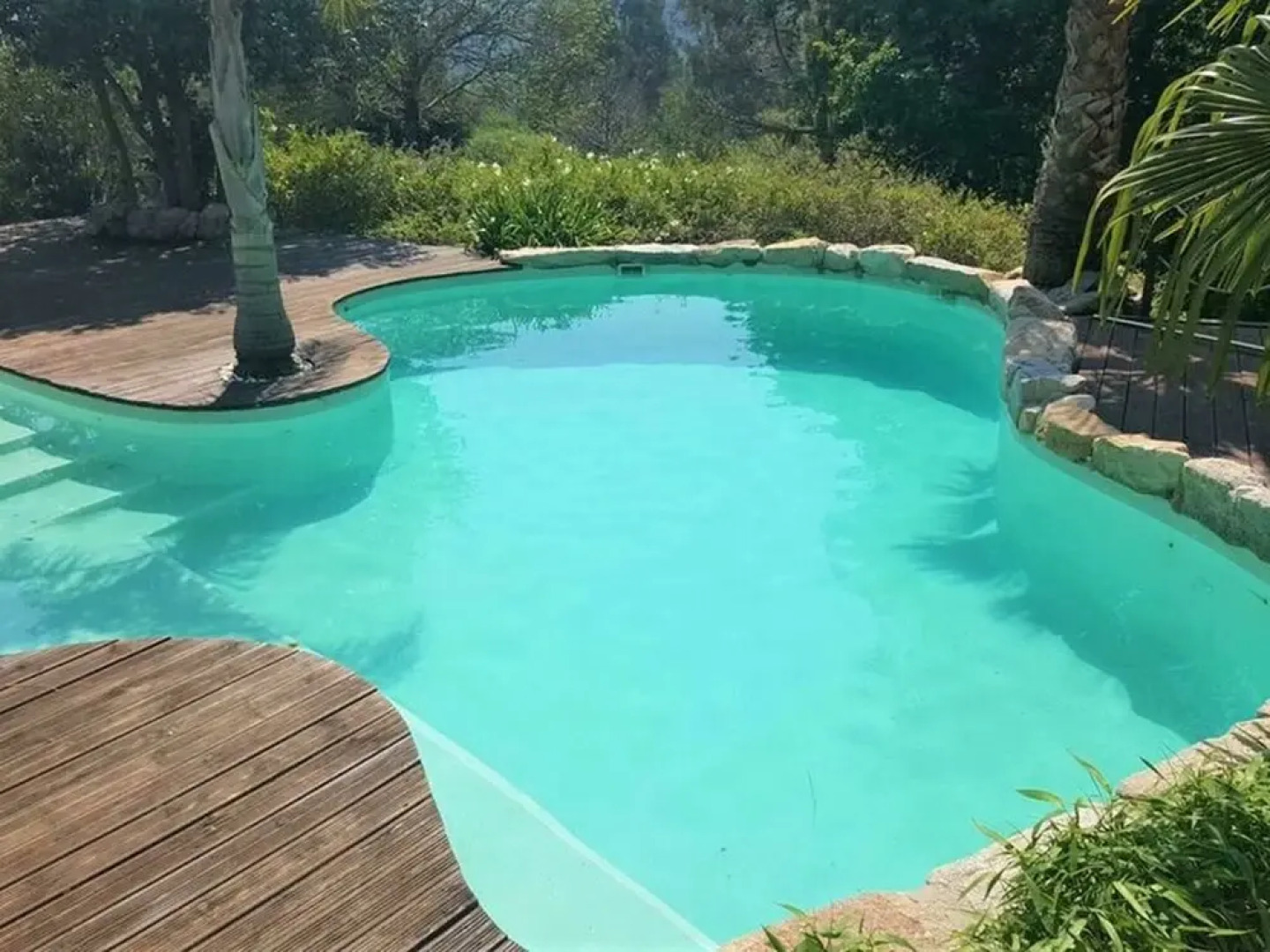 Stylish Property with Swimming Pool & Garden in Pontevedra near Portugal