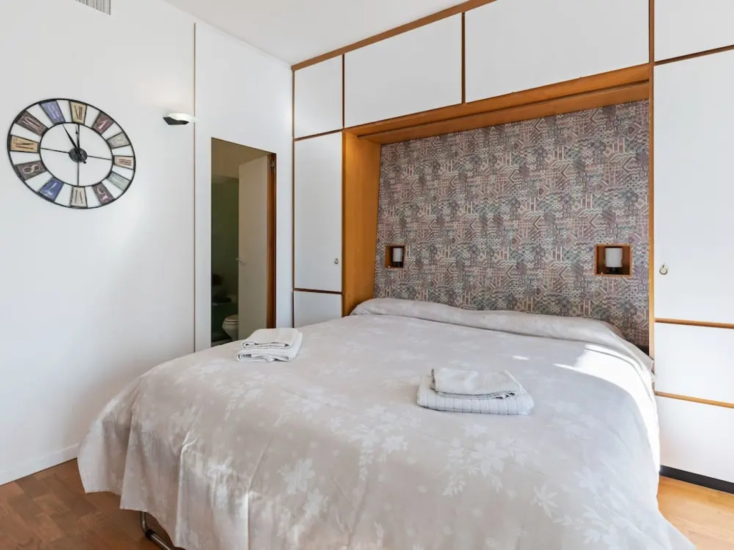 Pleasant Holiday Home in Gardone Riviera With Swimming Pool