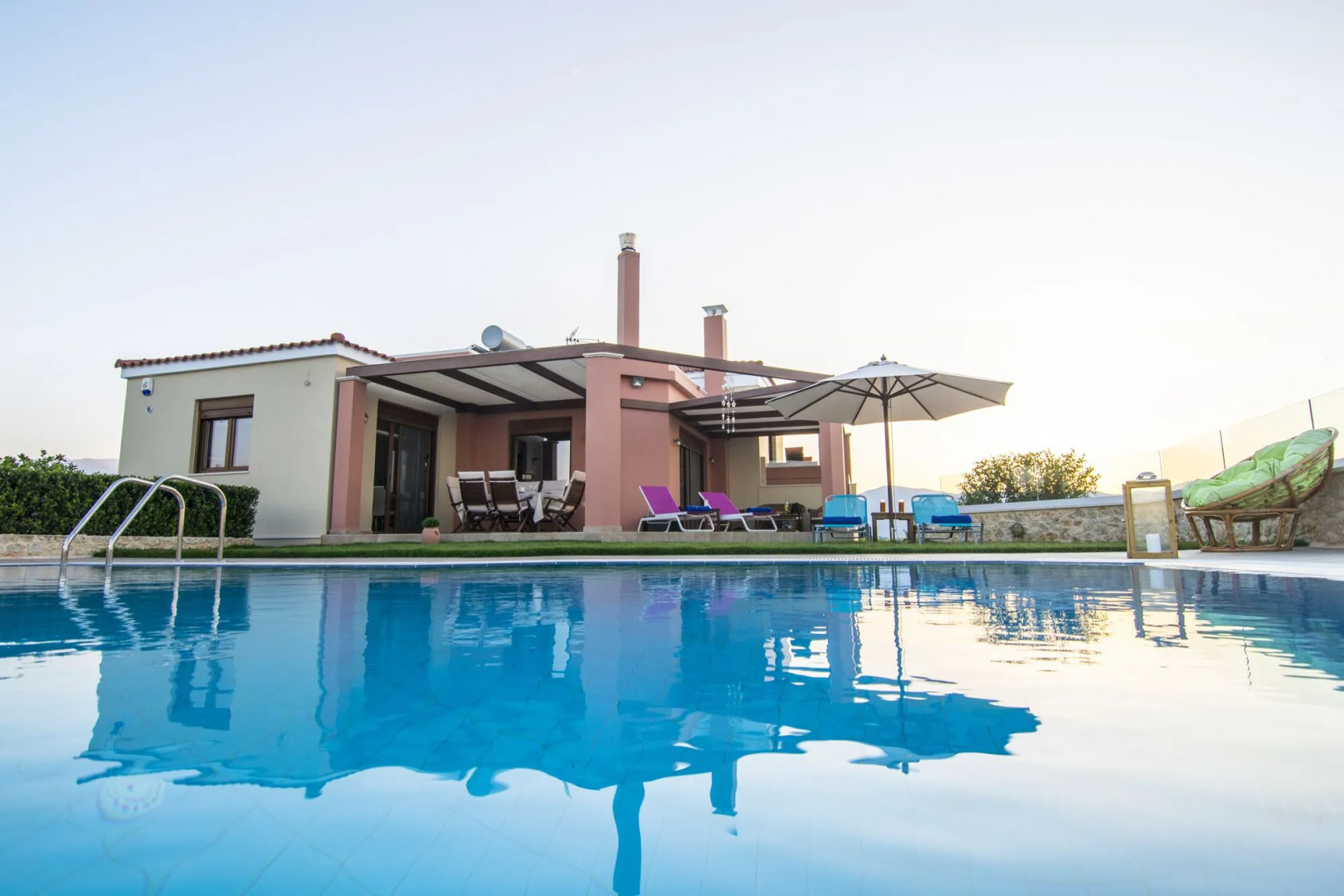 Cretan Vineyard Hill Villa Private Pool, Panoramic View, Beautiful Vineyard