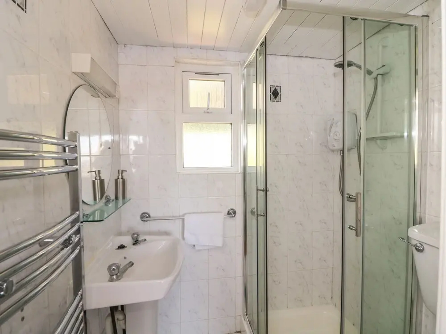 Summerfield Lodge B&B