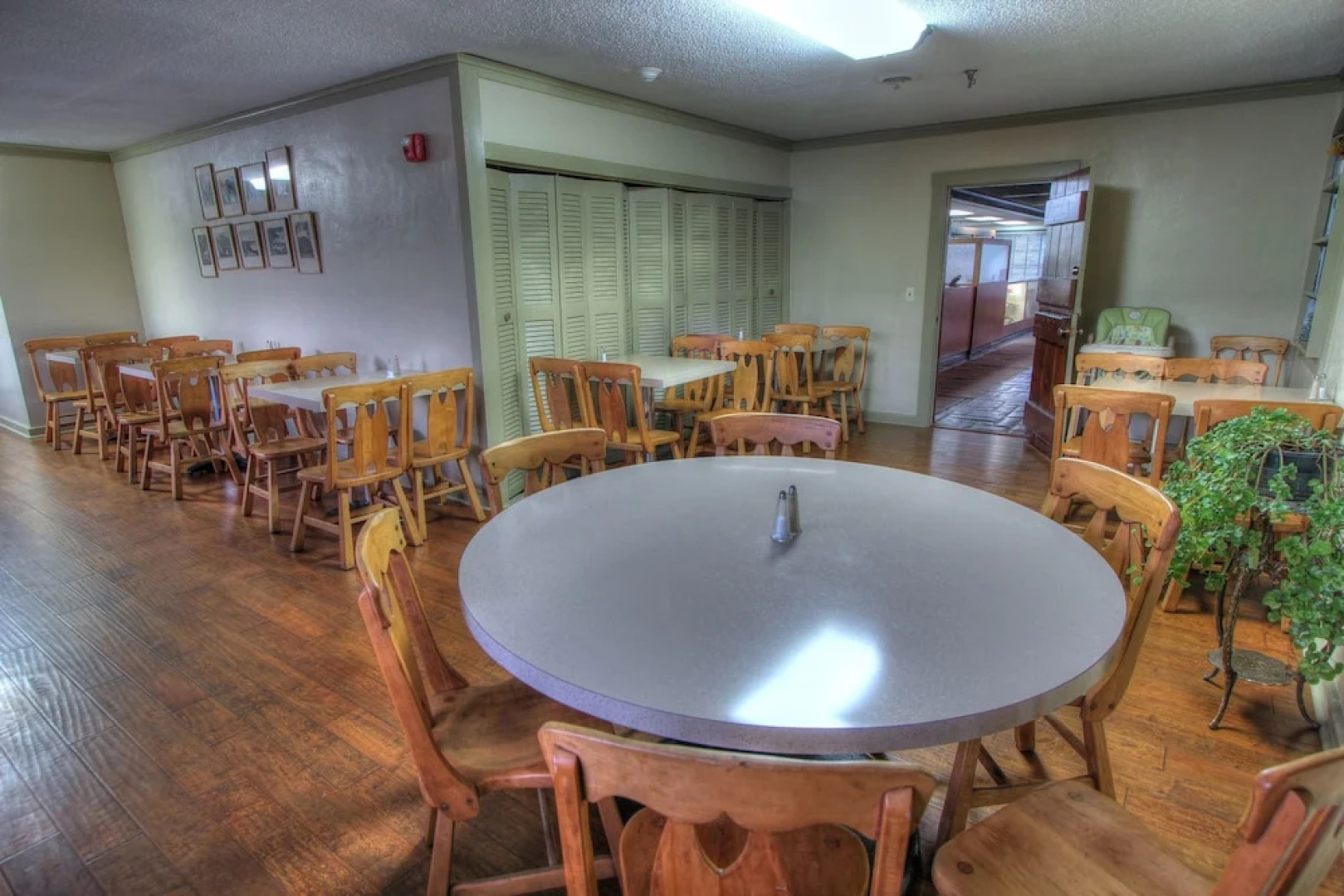 The Historic Gatlinburg Inn