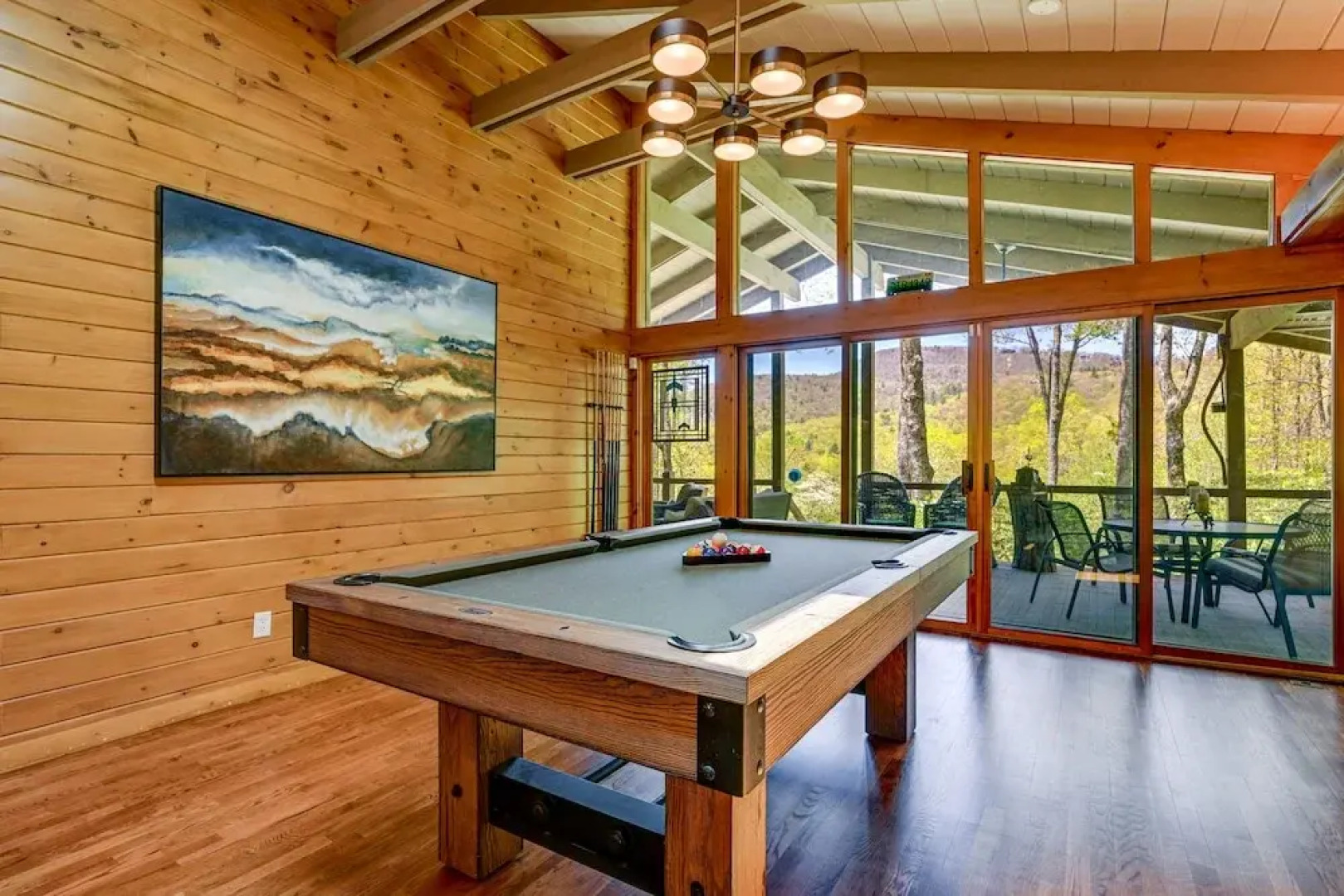 Luxe Glenville Cabin w/ Porch & BBQ ~ 5 Mi to Lake