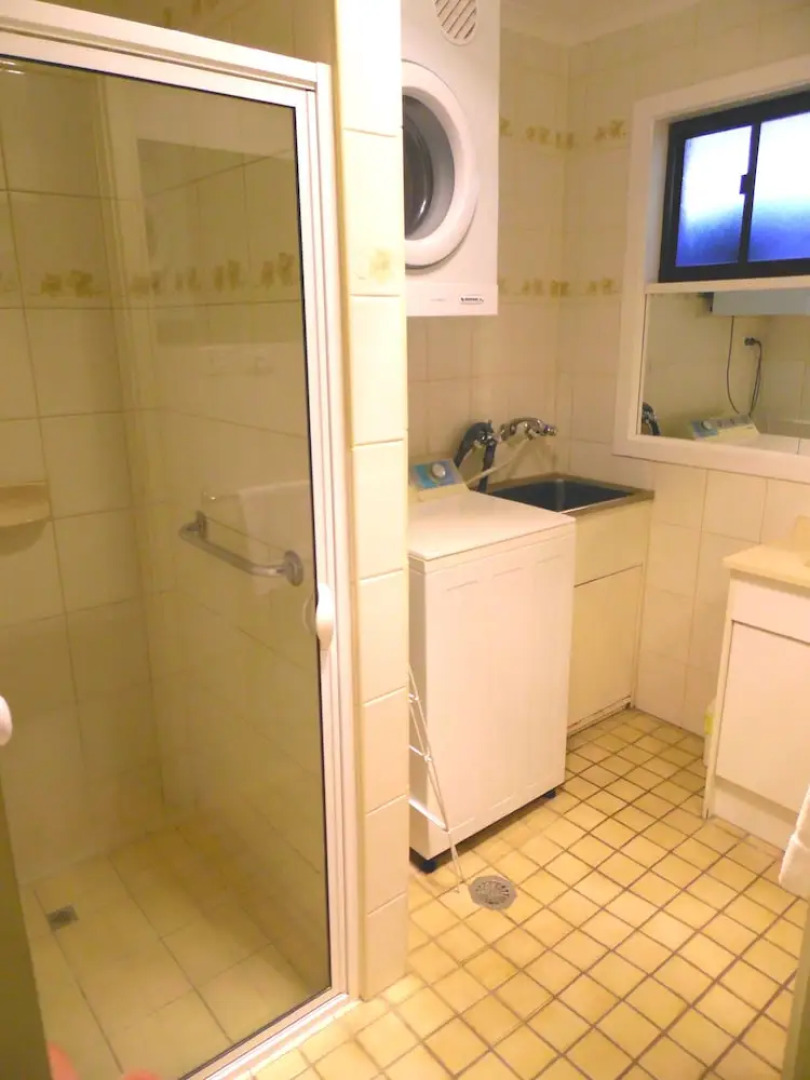 Bright Highland Valley Cottages