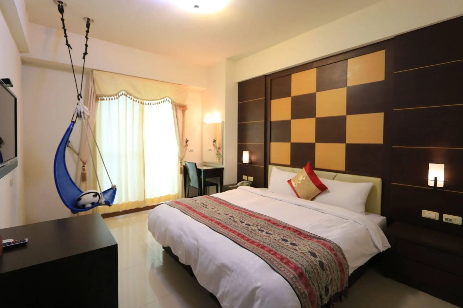 Warner Leisure Hotel