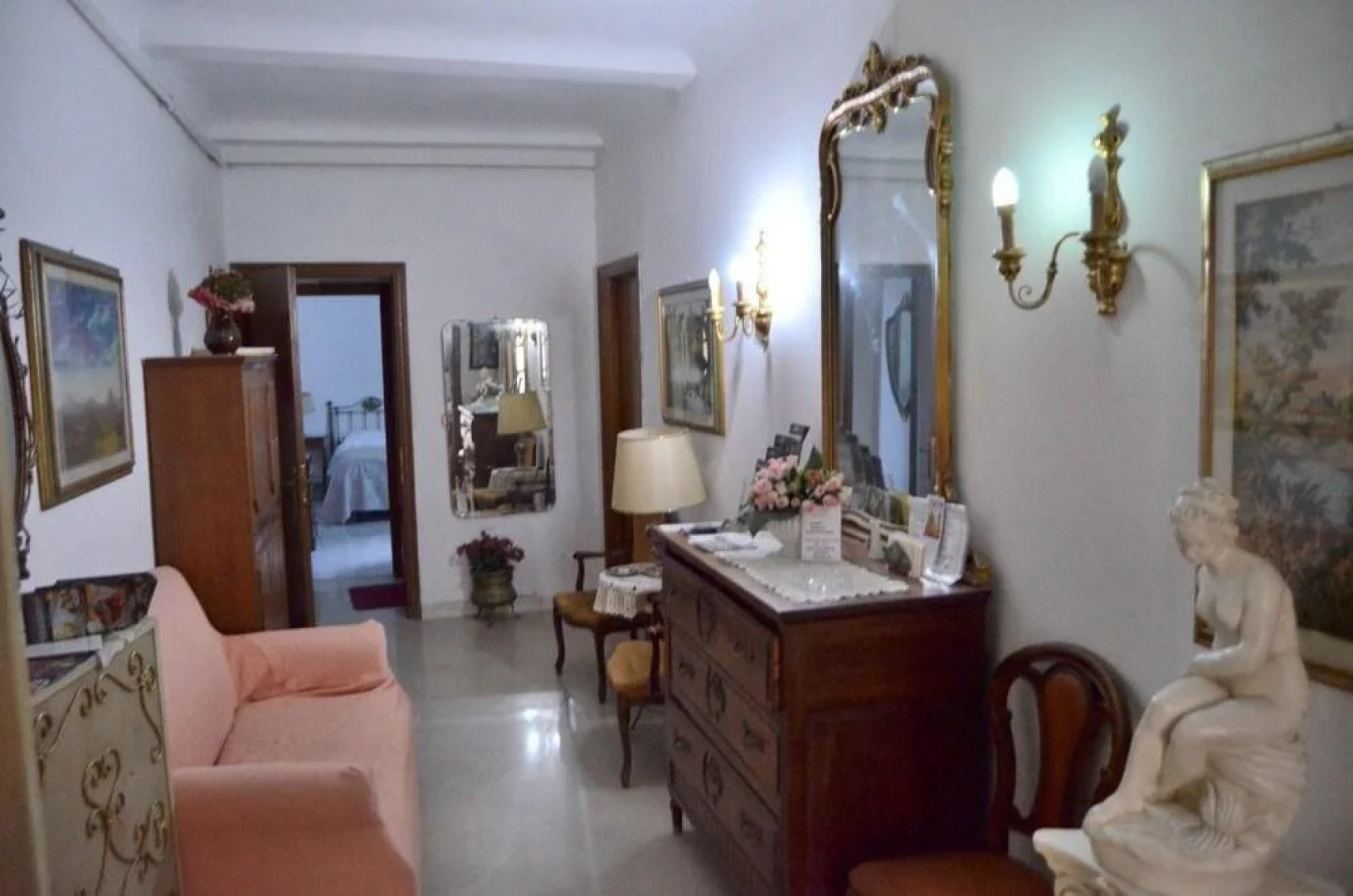 Barbara House - Guest House