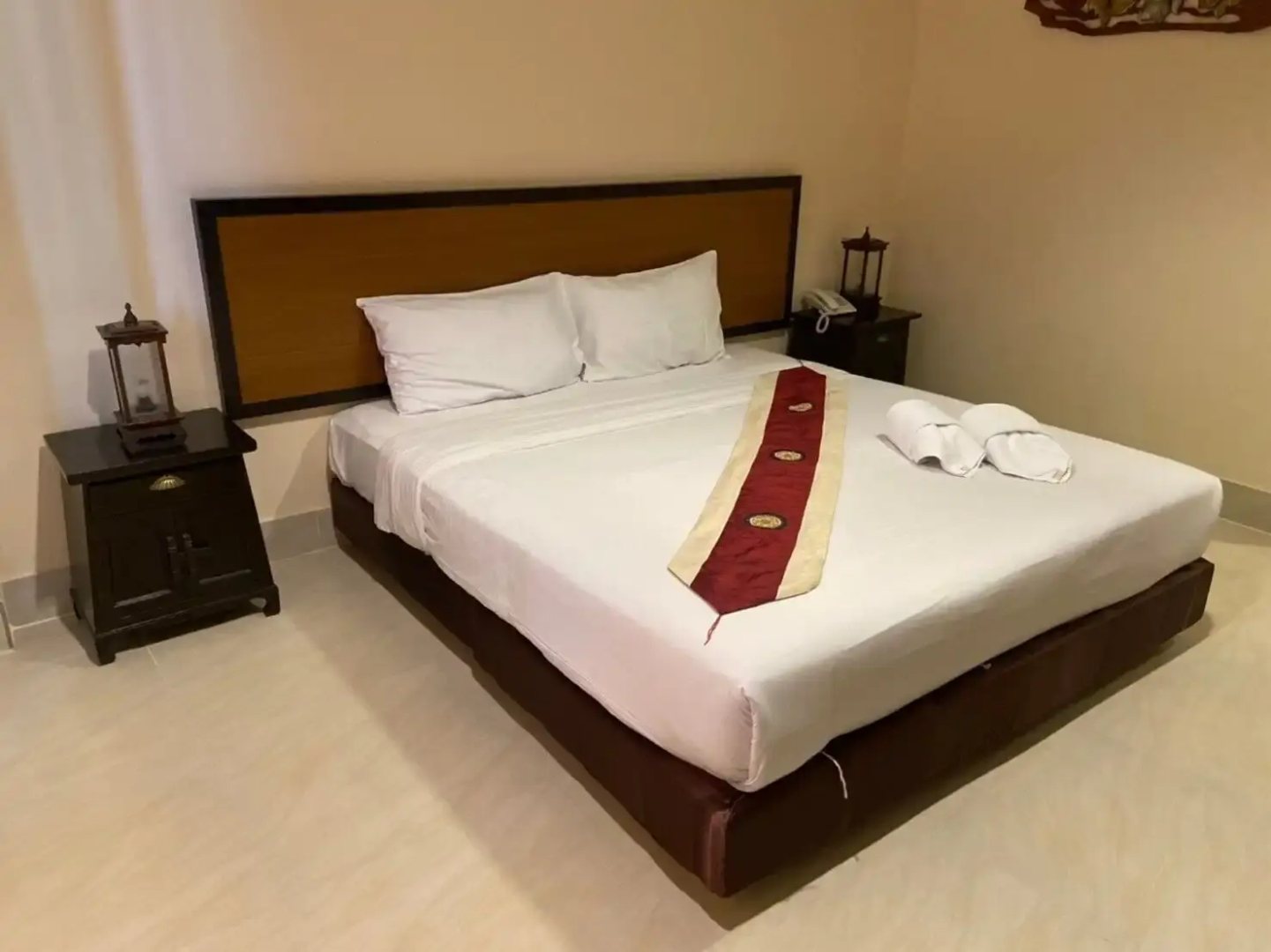 Rayong Lanna Hotel